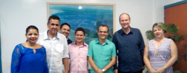 Secretrio do Turismo e Cultura Arnaldo Bahia e membros do Iphan foram recebidos no gabinete do prefeito.  direita a Promotora de Justia Mrcia Stefanello.